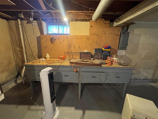 1309 WEST PEARL STREET, Stevens Point, WI 54481