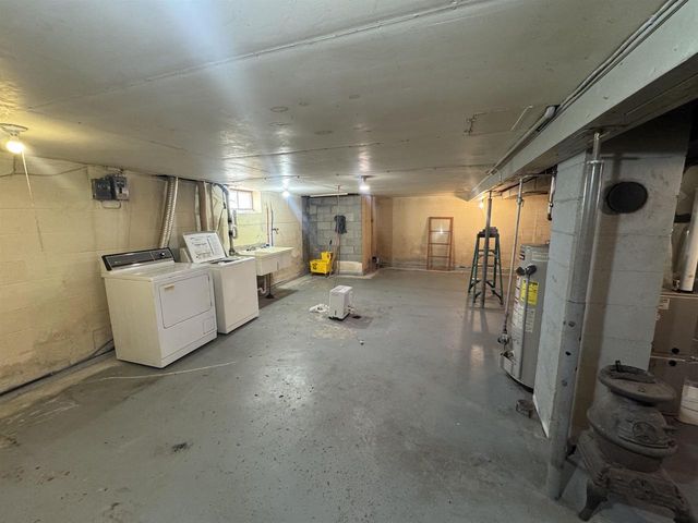 1309 WEST PEARL STREET, Stevens Point, WI 54481