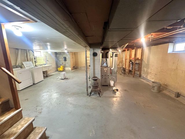 1309 WEST PEARL STREET, Stevens Point, WI 54481