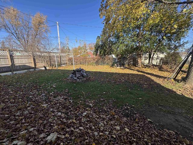 1309 WEST PEARL STREET, Stevens Point, WI 54481