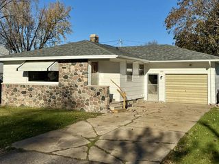 1309 WEST PEARL STREET, Stevens Point, WI 54481