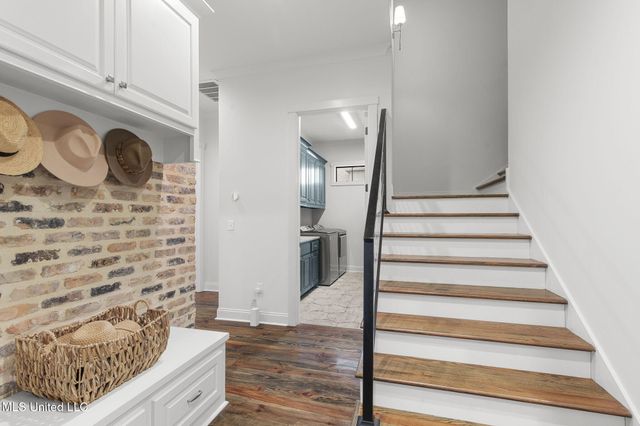 115 Crossview Place, Brandon, MS 39047