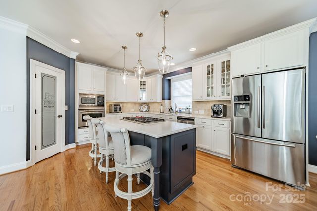 14719 Old Vermillion Drive, Huntersville, NC 28078