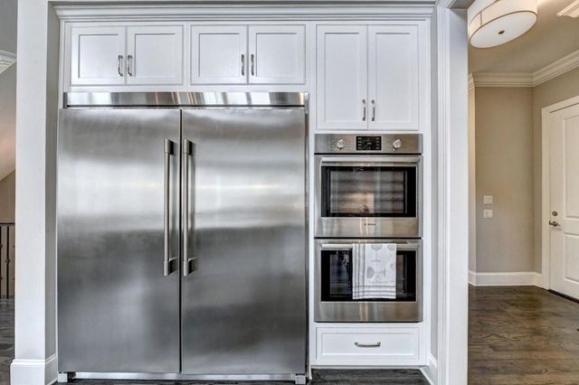 2367 Kesgrove Way, Buford, GA 30518