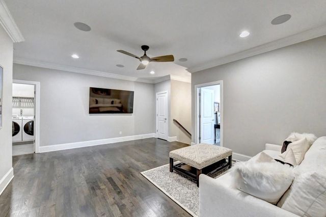 2367 Kesgrove Way, Buford, GA 30518