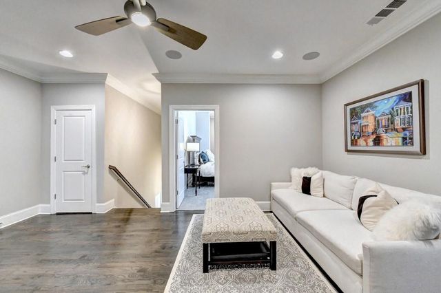 2367 Kesgrove Way, Buford, GA 30518