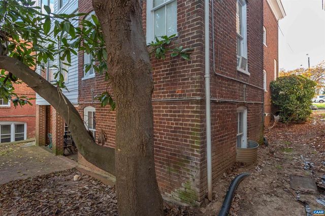 615 E HIGH ST, Charlottesville, VA 22902