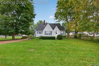 1421 Munson Street, Burton, MI 48509