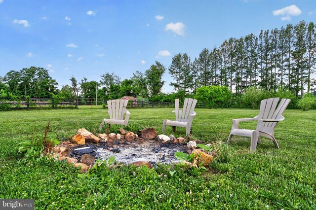 18616 FOGGY BOTTOM RD, Bluemont, VA 20135