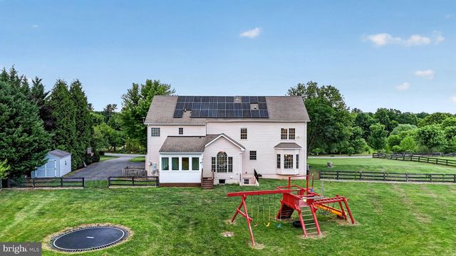 18616 FOGGY BOTTOM RD, Bluemont, VA 20135