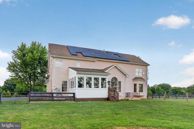 18616 FOGGY BOTTOM RD, Bluemont, VA 20135