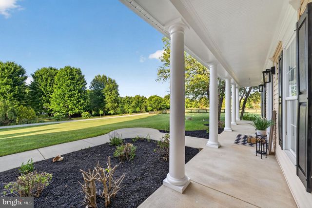 18616 FOGGY BOTTOM RD, Bluemont, VA 20135