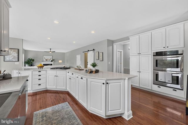 18616 FOGGY BOTTOM RD, Bluemont, VA 20135