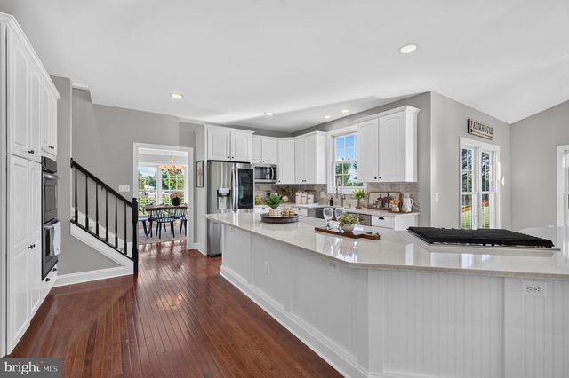 18616 FOGGY BOTTOM RD, Bluemont, VA 20135