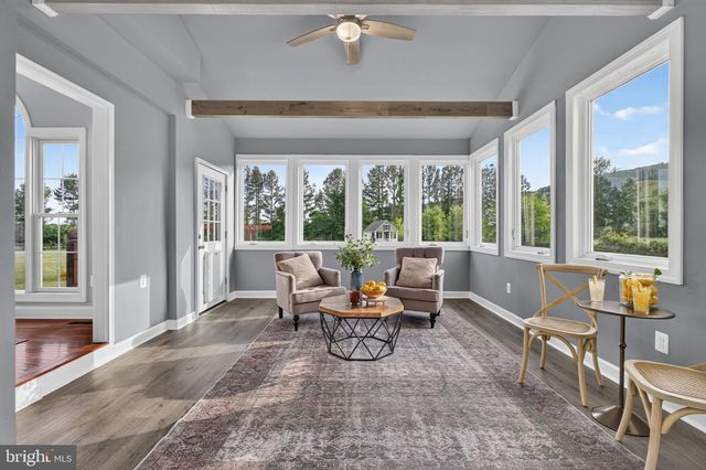 18616 FOGGY BOTTOM RD, Bluemont, VA 20135