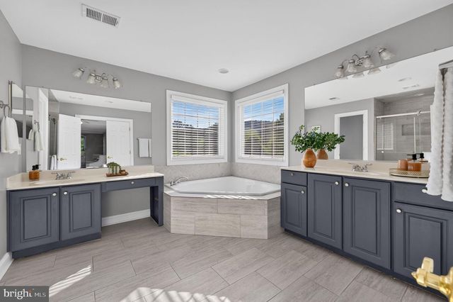18616 FOGGY BOTTOM RD, Bluemont, VA 20135