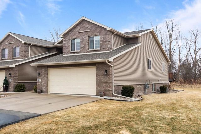1054 W WILLIS WAY, Appleton, WI 54913