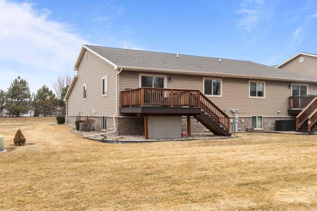 1054 W WILLIS WAY, Appleton, WI 54913