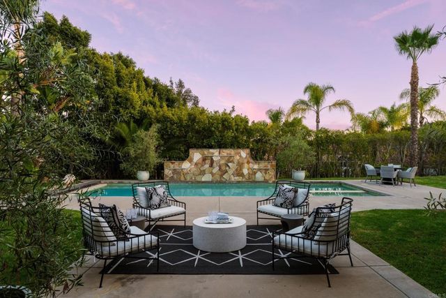 7825 Muirfield Way, Rancho Santa Fe, CA 92067