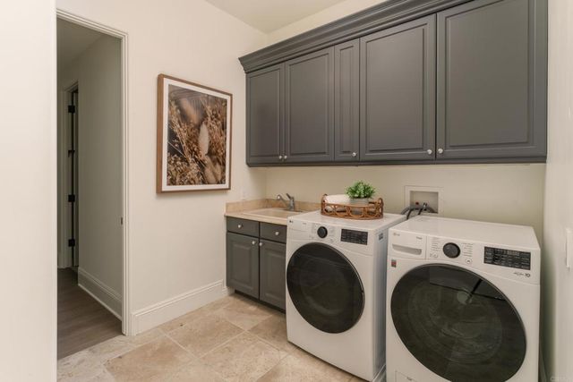 7825 Muirfield Way, Rancho Santa Fe, CA 92067
