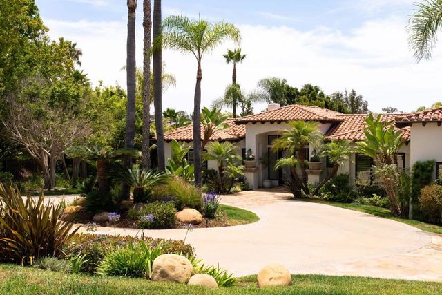 7825 Muirfield Way, Rancho Santa Fe, CA 92067