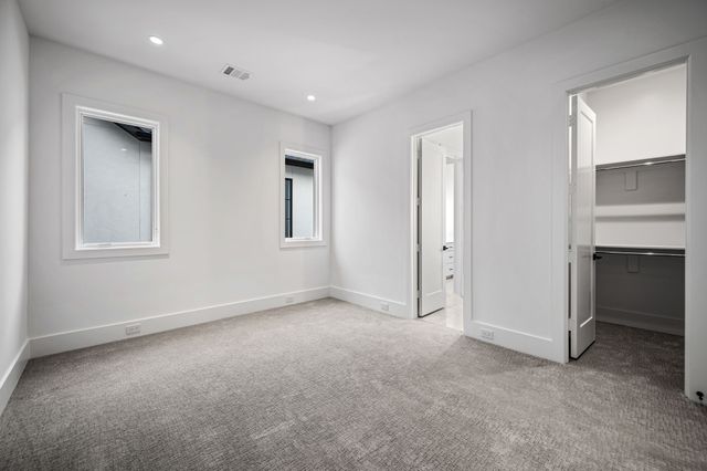 4801 W Hanover Avenue, Dallas, TX 75209
