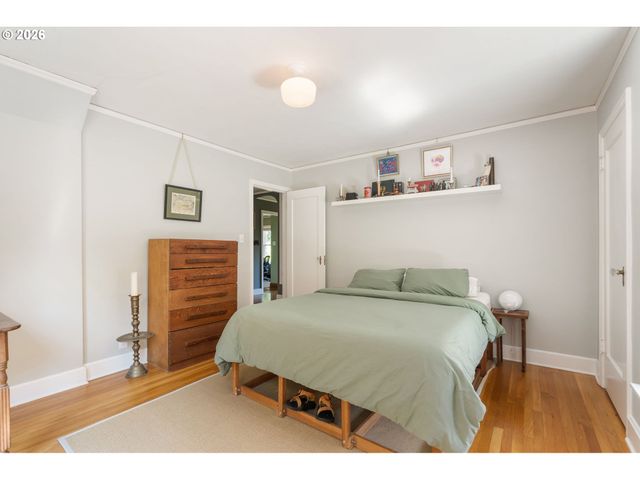 2939 Nw CORNELL Rd, Portland, OR 97210