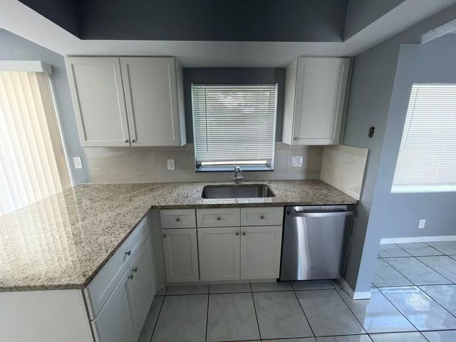 6623 Inwood, North Lauderdale, FL 33068