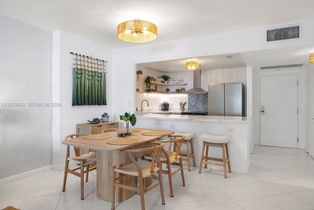 2301 Collins Ave 519, Miami Beach, FL 33139