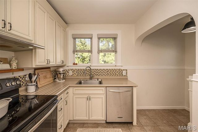 609 S Fillmore Avenue, Kirkwood, MO 63122
