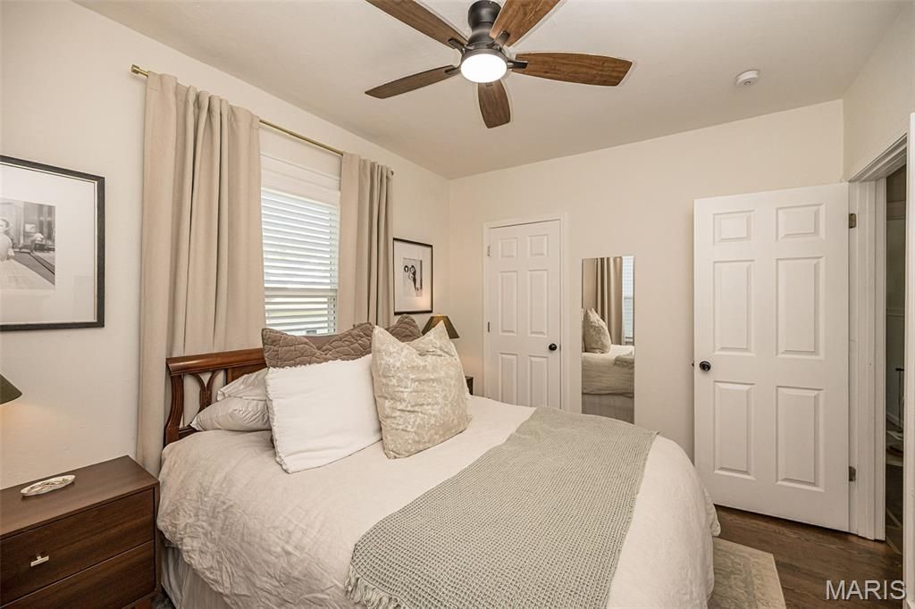Image 15 of property listing at 609 S Fillmore Avenue, Kirkwood, MO 63122