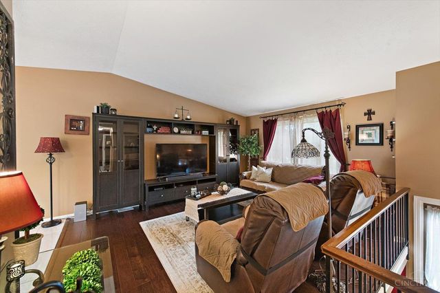 3036 Glenaire Drive, Colerain Twp, OH 45251