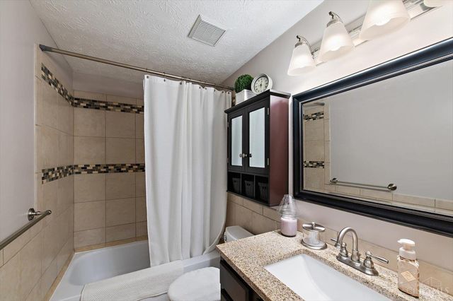 3036 Glenaire Drive, Colerain Twp, OH 45251
