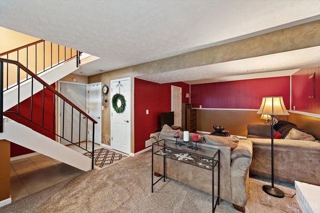 3036 Glenaire Drive, Colerain Twp, OH 45251