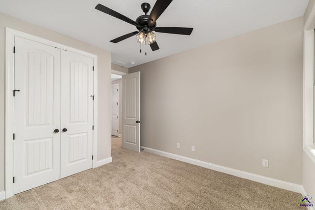 215 Farmland Circle, Perry, GA 31069