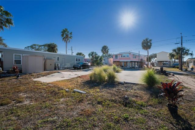 800 CHESAPEAKE DRIVE 12, Tarpon Springs, FL 34689