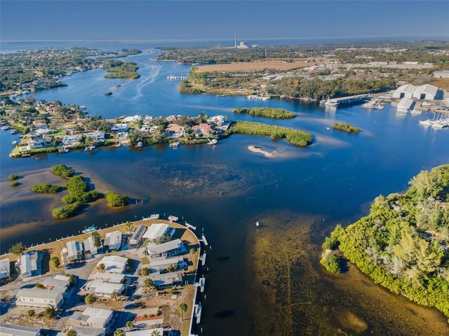 800 CHESAPEAKE DRIVE 12, Tarpon Springs, FL 34689