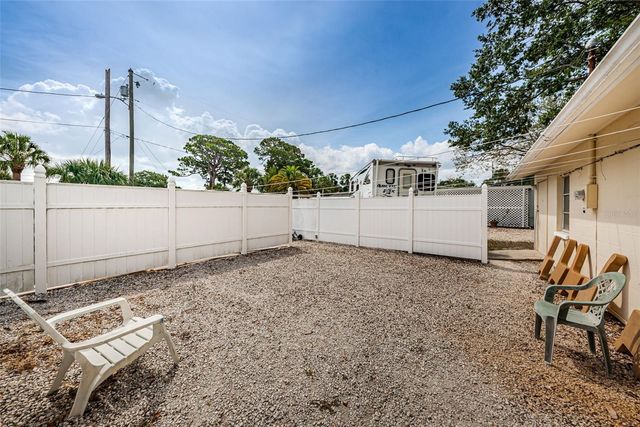 800 CHESAPEAKE DRIVE 12, Tarpon Springs, FL 34689