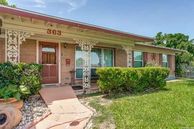 363 E Rampart, San Antonio, TX 78216