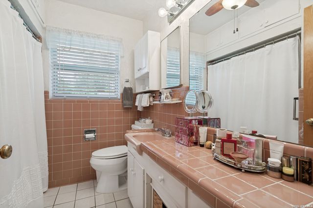 363 E Rampart, San Antonio, TX 78216