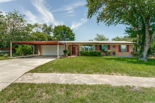 363 E Rampart, San Antonio, TX 78216