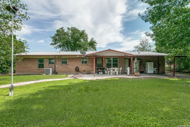 363 E Rampart, San Antonio, TX 78216
