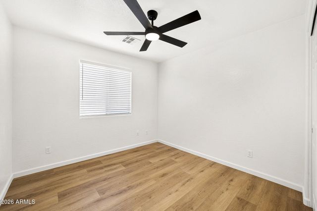 1582 E LEAF Road, San Tan Valley, AZ 85140