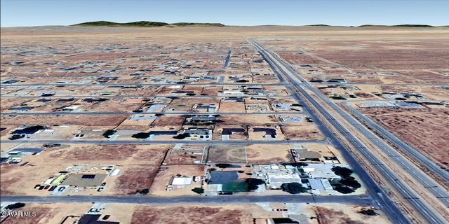 Fernwood Ave Near Neuralia Rd, California City, CA 93505