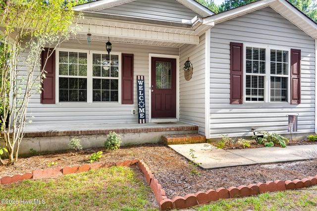 515 Holly Grove School Road, West End, NC 27376