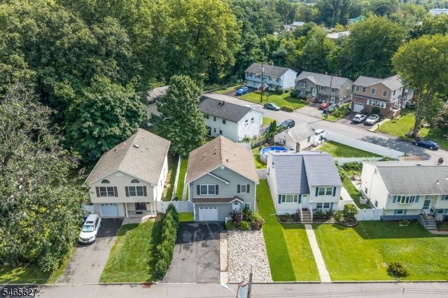 42 Deerfield Rd, Parsippany-troy Hills Twp., NJ 07054