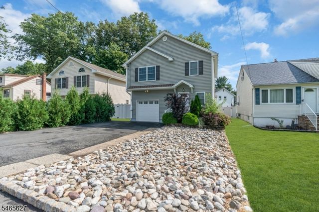 42 Deerfield Rd, Parsippany-troy Hills Twp., NJ 07054