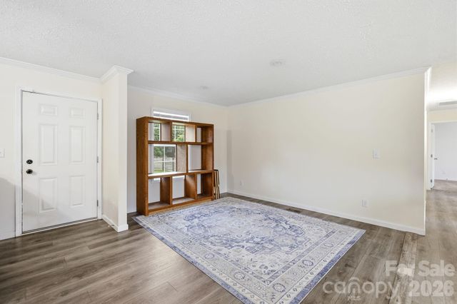 417 Glover Street, Hendersonville, NC 28792