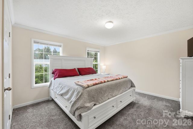 417 Glover Street, Hendersonville, NC 28792