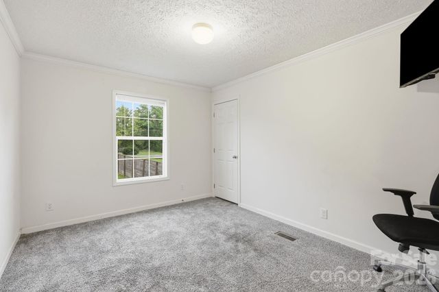 417 Glover Street, Hendersonville, NC 28792